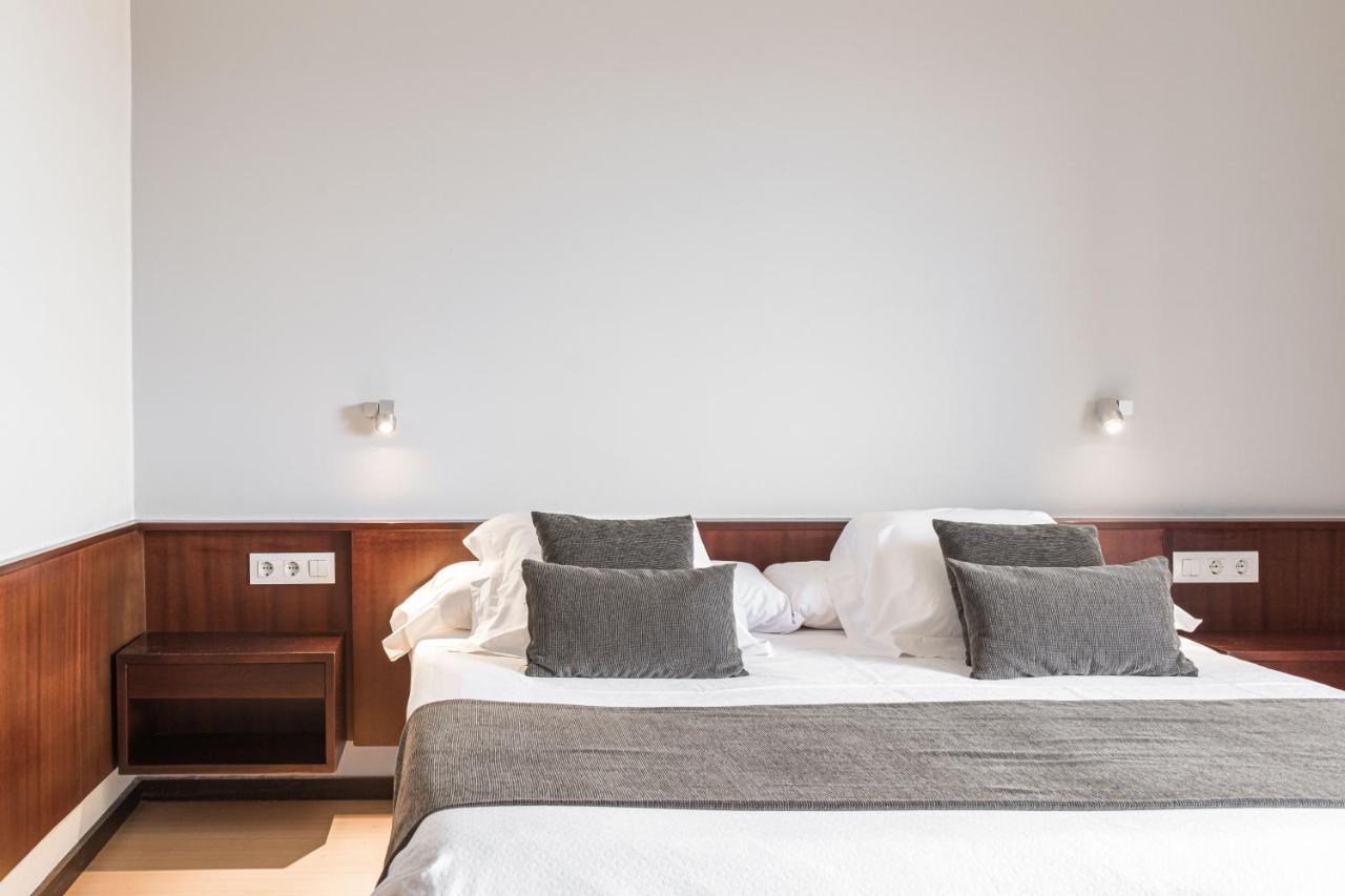 Hotel Emporda Φιγκέρες Εξωτερικό φωτογραφία