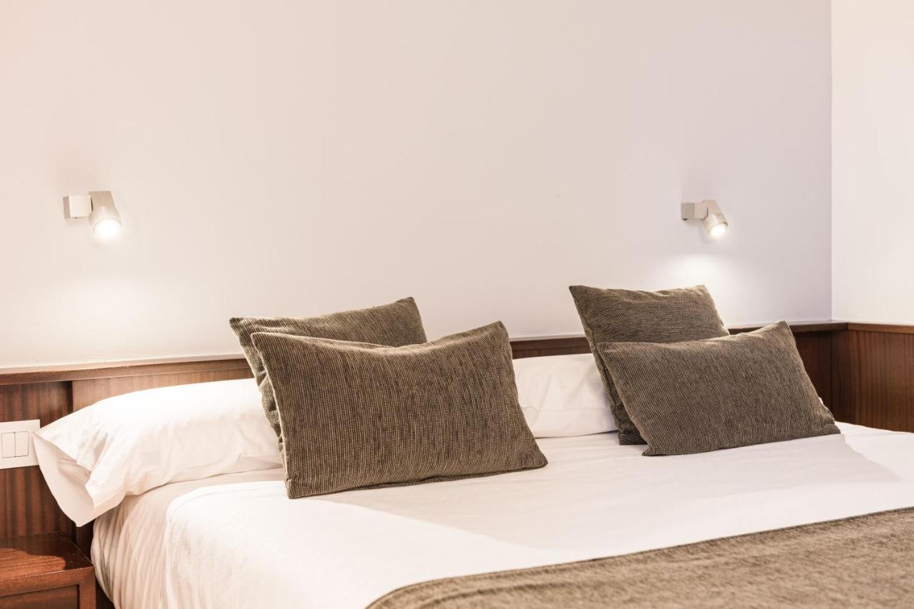 Hotel Emporda Φιγκέρες Εξωτερικό φωτογραφία
