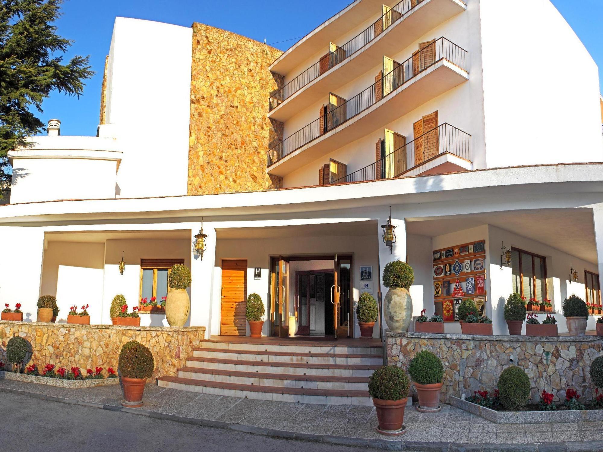 Hotel Emporda Φιγκέρες Εξωτερικό φωτογραφία